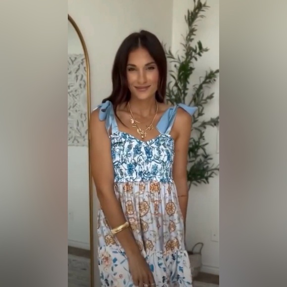 Women’s Flowy Smoked Maxi Summer Dress - Picture 5 of 9